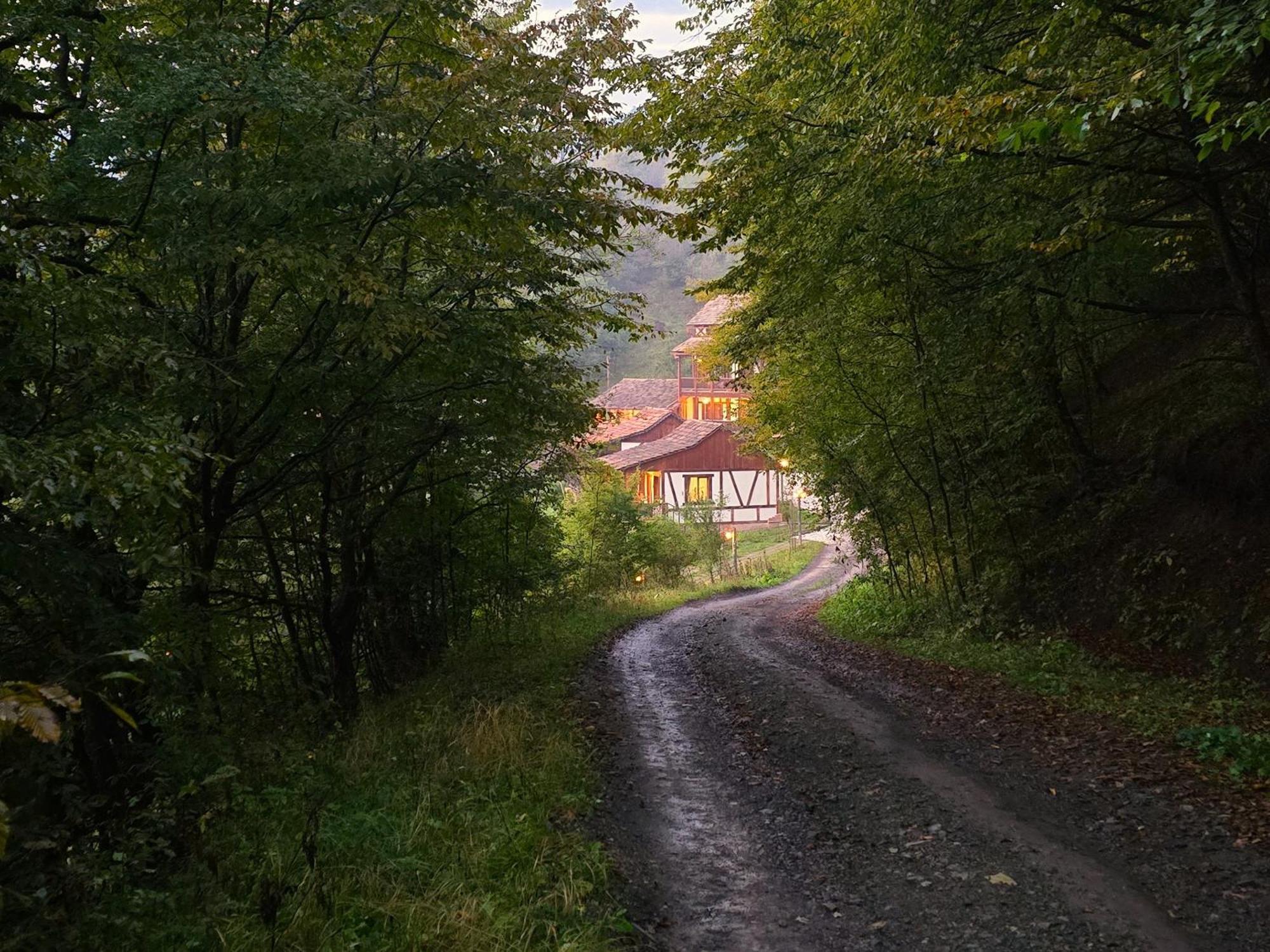 Ecokayan Dilijan Resort Hotel 외부 사진